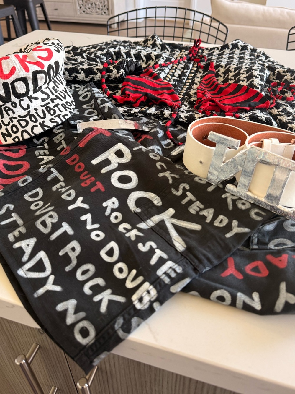 Women's Black & Red Graphic Bikini Top and Accessories Set